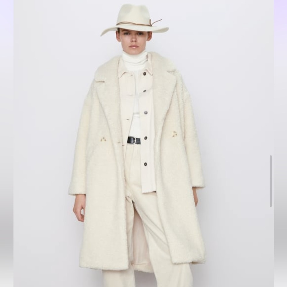 Zara Fleece Coat size Small